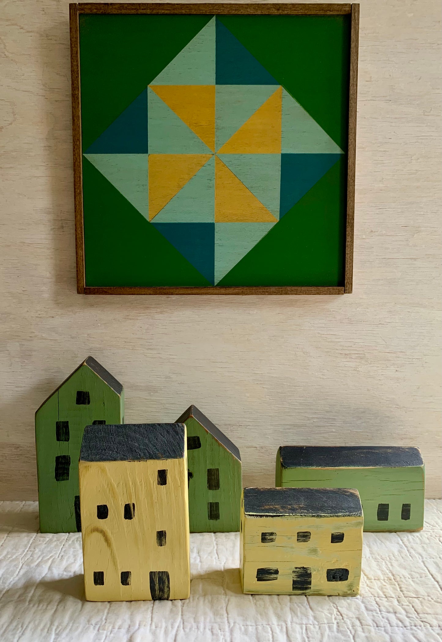 Jonquil - Country Village Houses - Set of 2