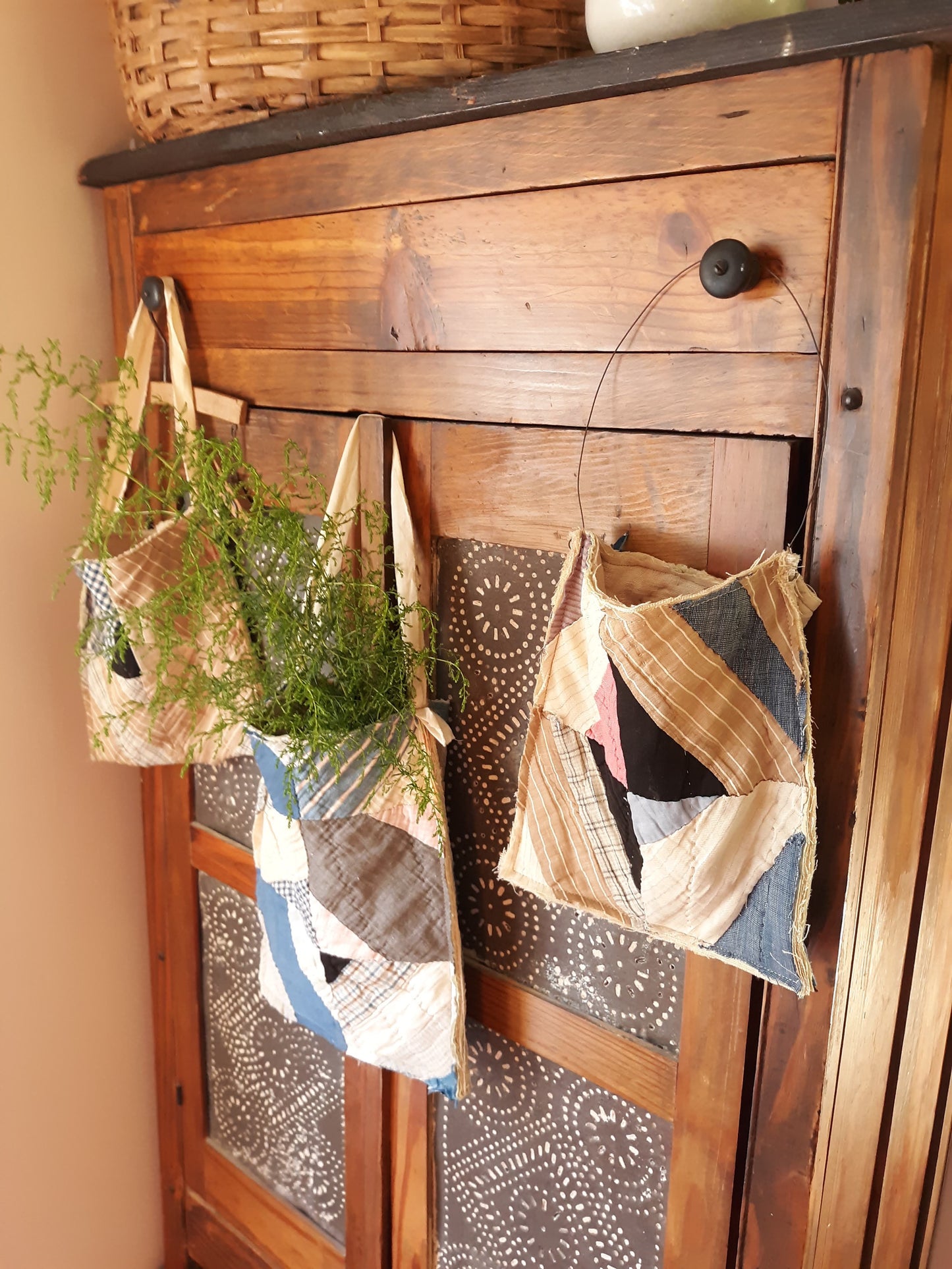 Antique Quilt Ditty Bag with Cloth Handle