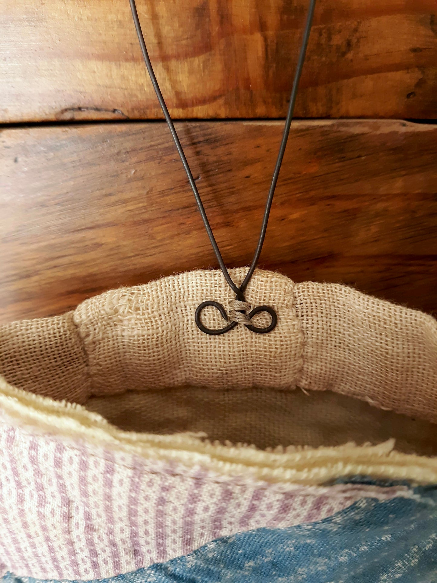 Antique Quilt Small Ditty Bag Wire Handle