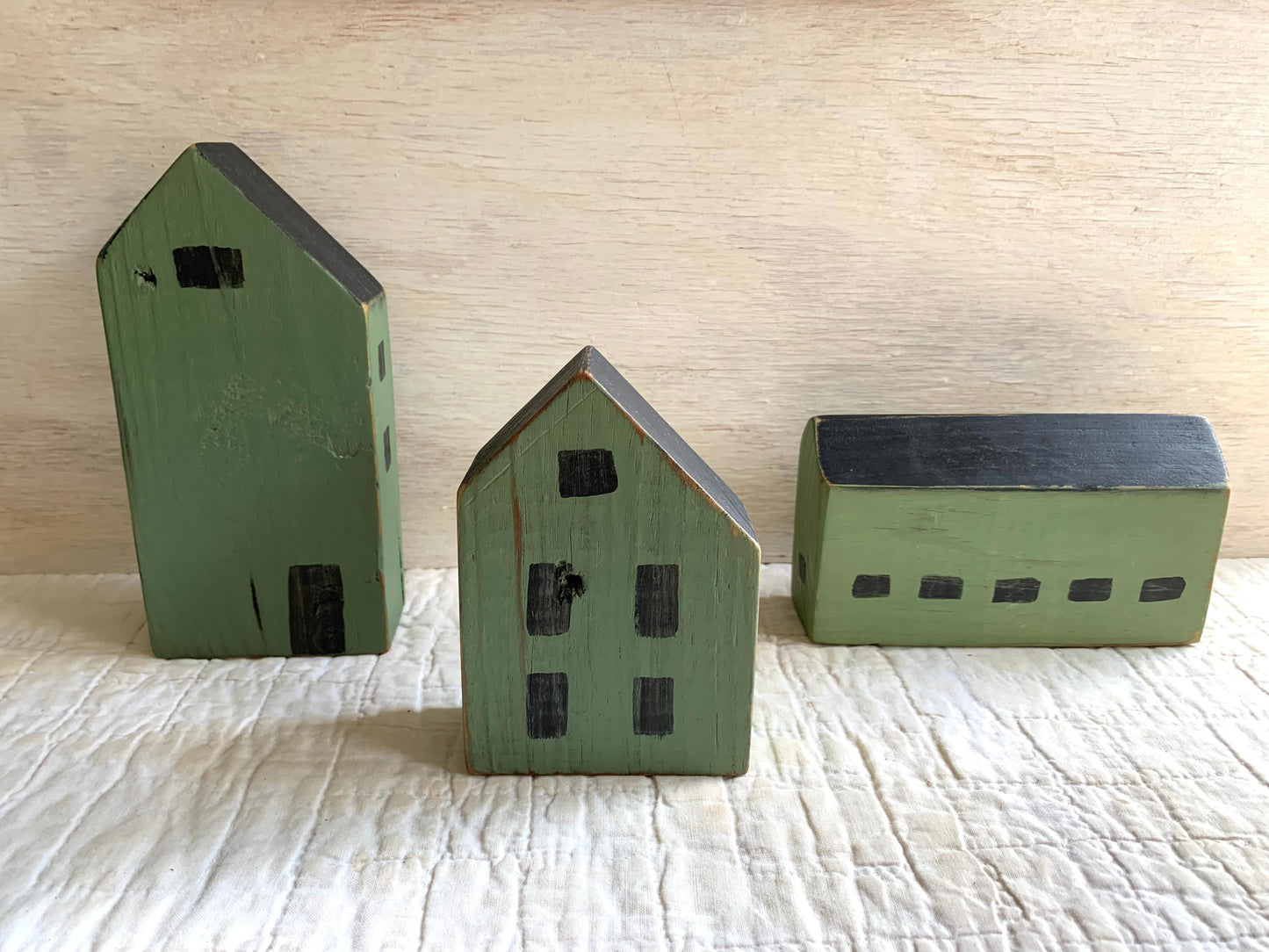 Ivy - Country Village Houses - Set of 3