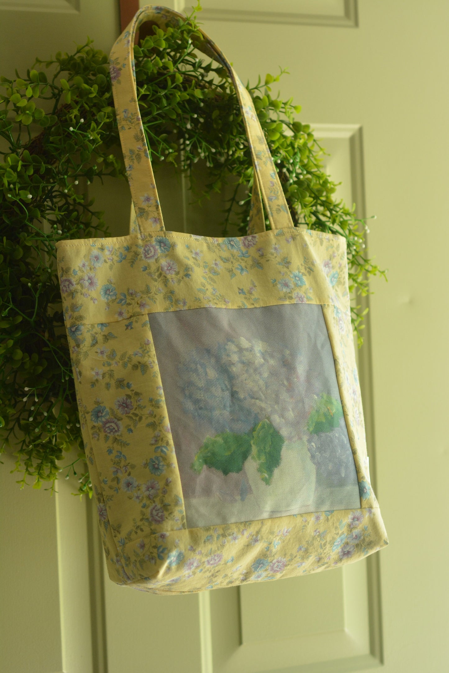 Hydrangeas on Yellow Floral Market Tote Bag