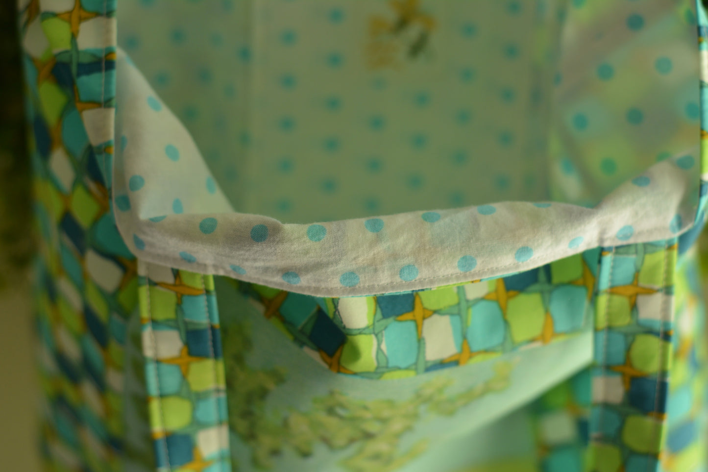 Heart Topiary Market Tote Bag