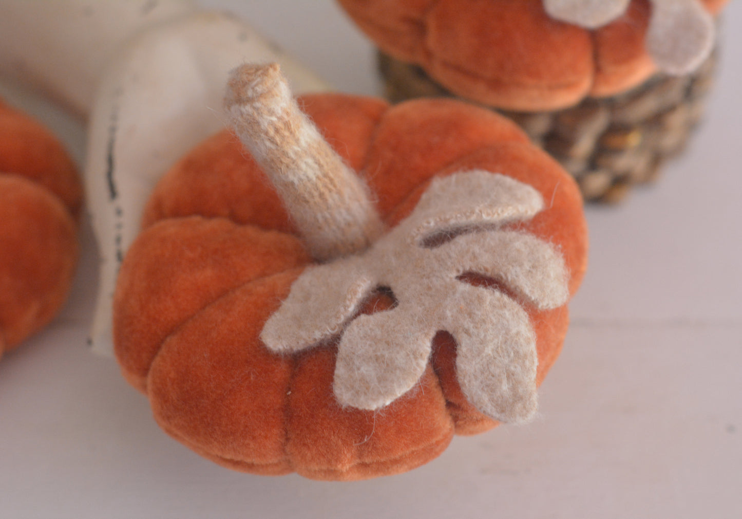 Vintage Velvet Pumpkin - Rusty Orange - Short Stems