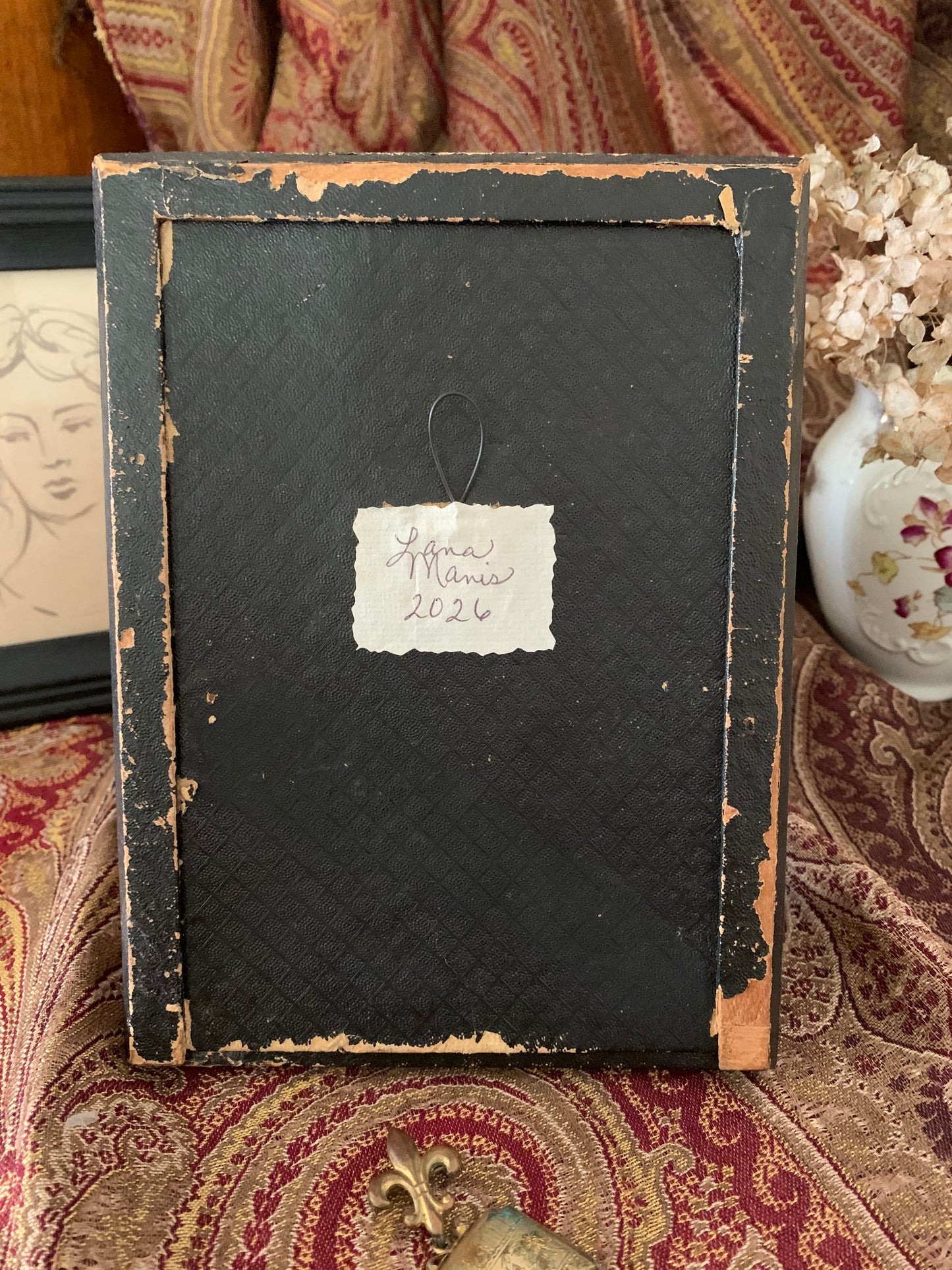 Heart in Hand Love Token - Antique Blue Velvet Frame