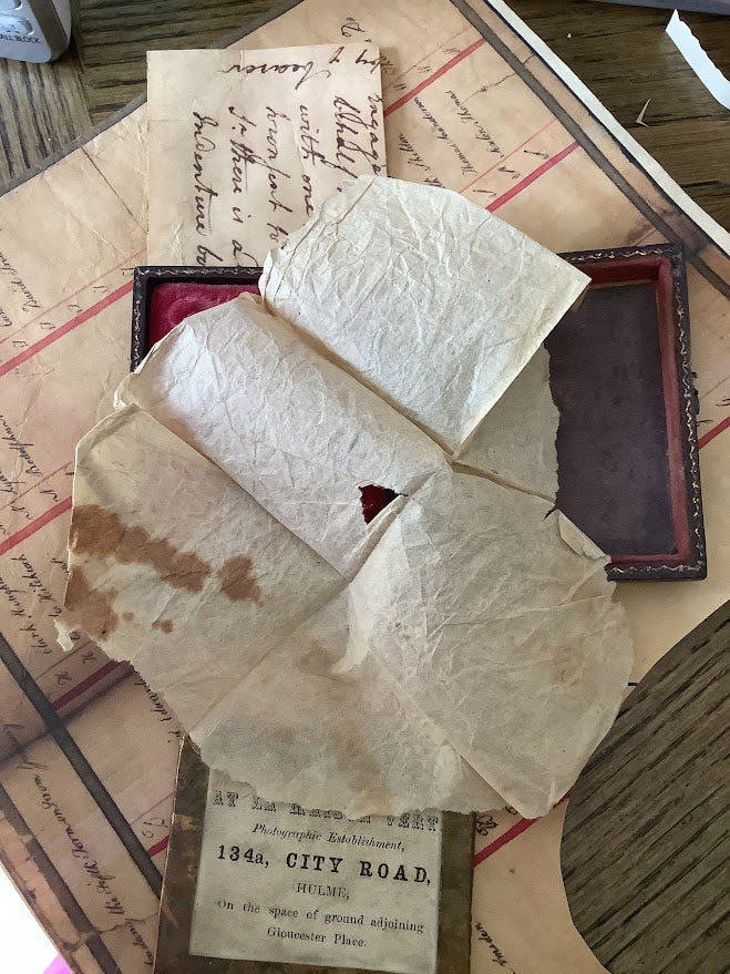 Aged Ivory Heart in Hand in Embossed Metal Frame