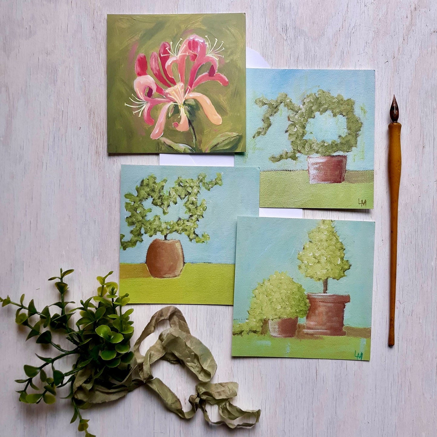 Honeysuckle and Topiaries #2 Flat Notecards