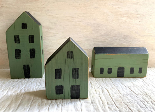 Ivy - Country Village Houses - Set of 3