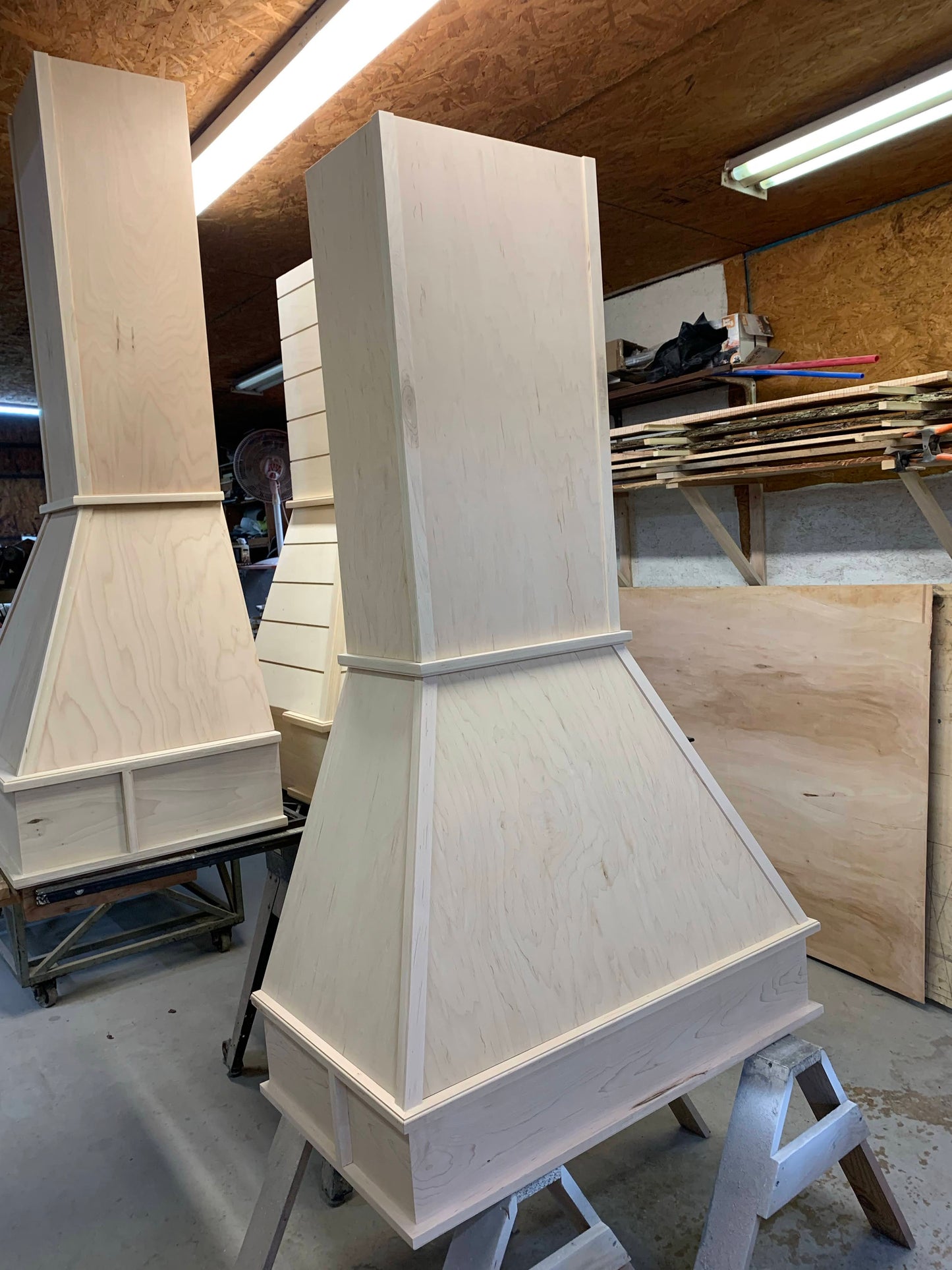 Custom Handcrafted Range Cover - Style: Smooth / Traditional Chimney
