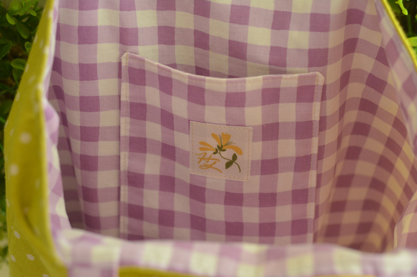 Lilacs & Polka Dots Market Tote Bag