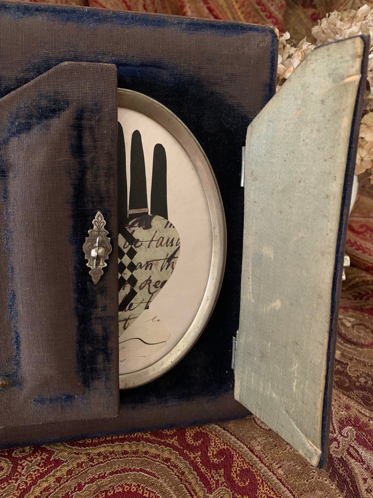 Heart in Hand Love Token - Antique Blue Velvet Frame