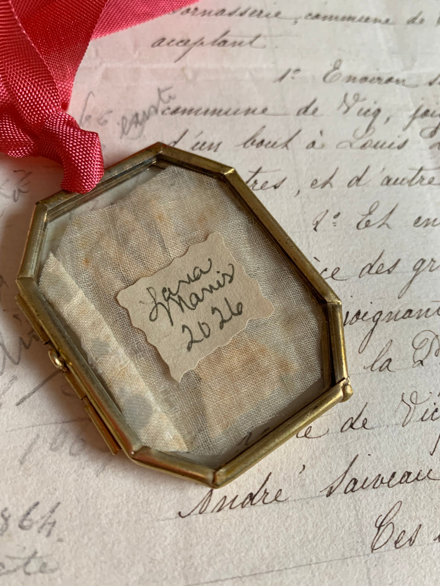 Remembrance - Love Token Ornament