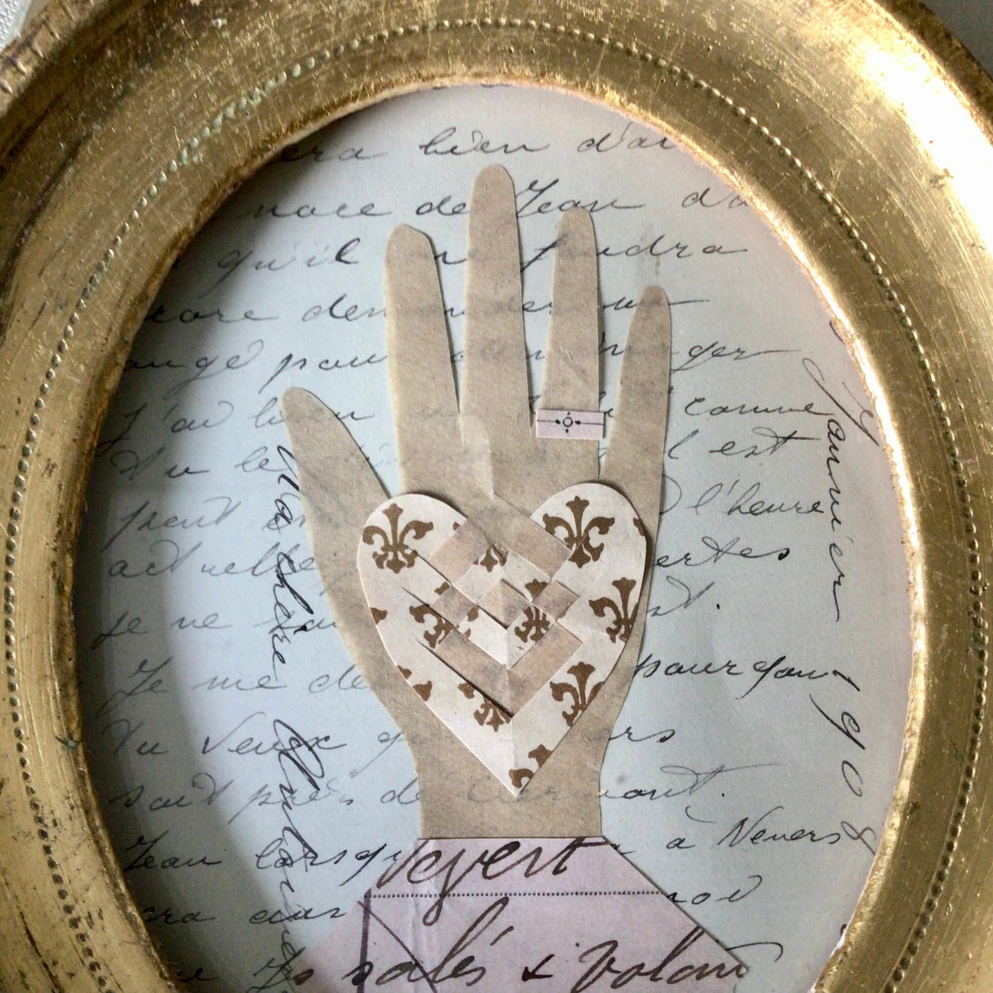 Heart in Hand Papercutting / Vintage Gilt Frame
