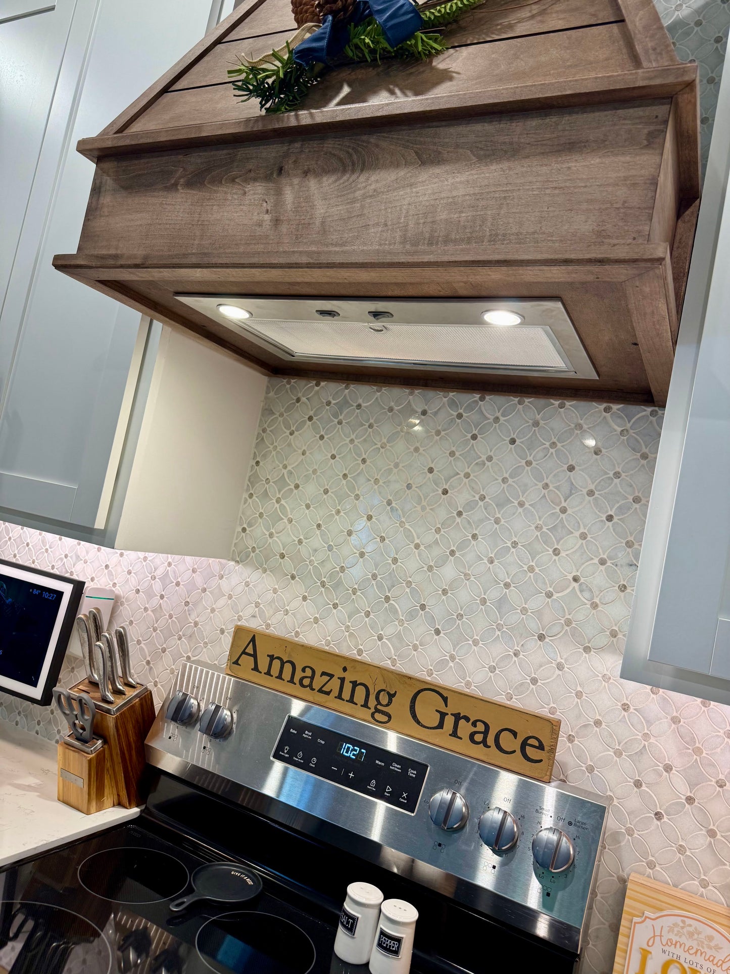 Custom Handcrafted Range Cover - Style: Shiplap / Traditional Chimney