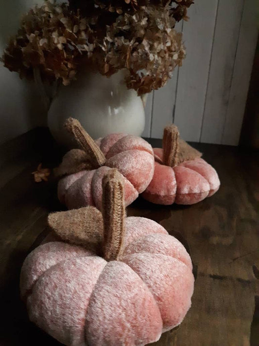 Salmon Pink Vintage Velvet Pumpkin
