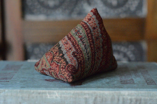 Lavender Sachets Antique Paisley